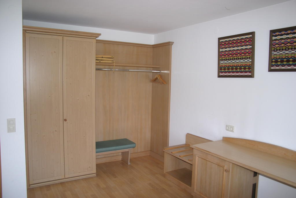 Gaestehaus Elisabeth Σβάνγκαου Δωμάτιο φωτογραφία